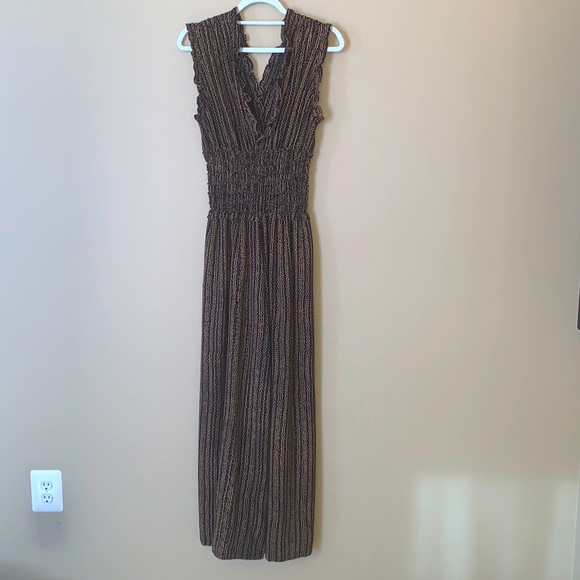 Max Studio Animal Print V-Neck Smocked Waist Wide Leg Jumpsuit Jumper - Picture 3 of 12